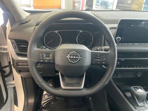 New 2026 Nissan Rogue Dark Armor image 18