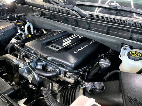 Used 2023 Cadillac Escalade ESV V AWD/4WD image 32