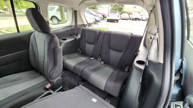 Used 2012 MAZDA MAZDA5 Sport FWD image 19