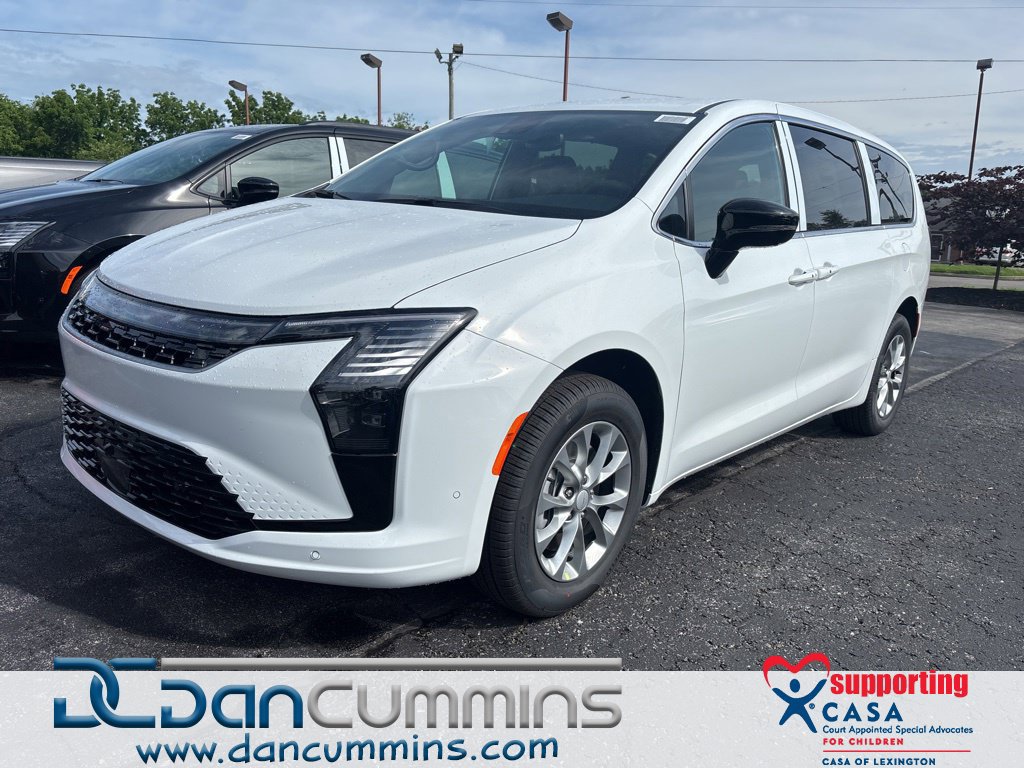 New 2027 Chrysler Pacifica Select w/ Family Tech Group AWD/4WD image 1