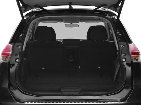 Used 2016 Nissan Rogue S AWD/4WD image 15