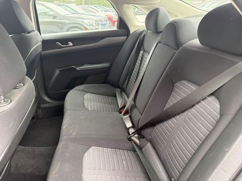 Used 2025 Kia K5 LXS FWD image 7