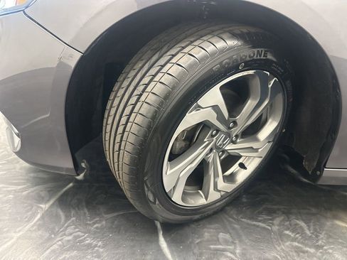 Used 2018 Honda Accord EX-L image 31