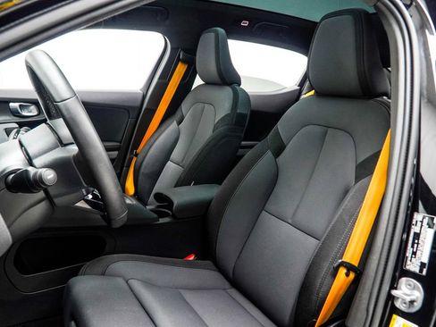 Used 2023 Polestar Polestar 2 AWD/4WD image 35