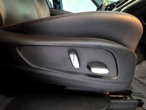 Used 2022 Cadillac XT5 Luxury FWD image 53
