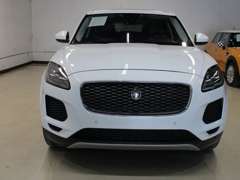 Used 2018 Jaguar E-PACE S image 6