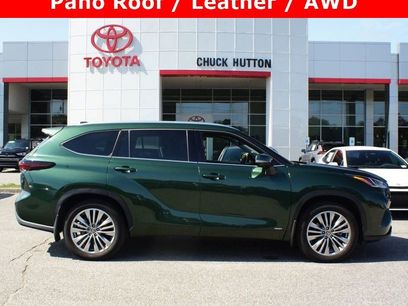 Used 2024 Toyota Highlander Platinum