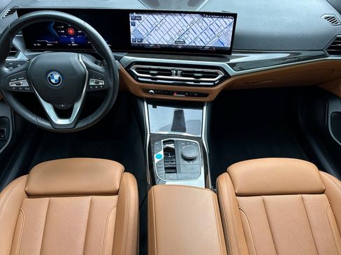 Used 2023 BMW i4 eDrive35 w/ Premium Package RWD image 12