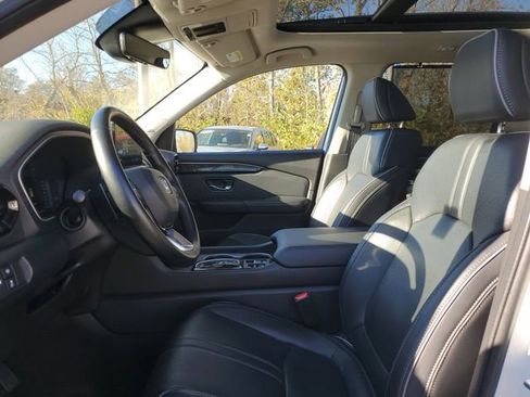 Used 2023 Honda Pilot Elite image 13