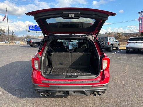 Certified 2023 Ford Explorer ST w/ Equipment Group 401A image 11