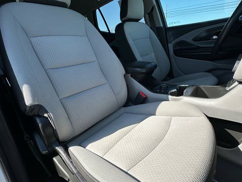 Used 2023 GMC Terrain SLE w/ Driver Convenience Package image 46