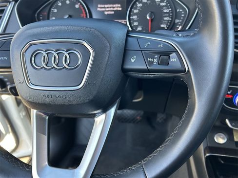 Used 2022 Audi Q5 2.0T Premium image 22