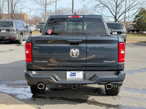 New 2026 RAM 1500 4x4 Crew Cab image 8