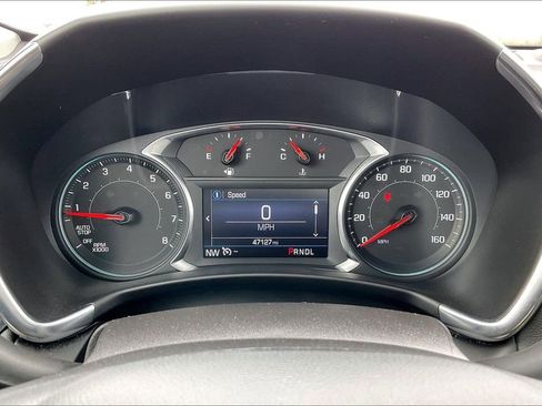 Used 2024 Chevrolet Equinox LT AWD/4WD image 12