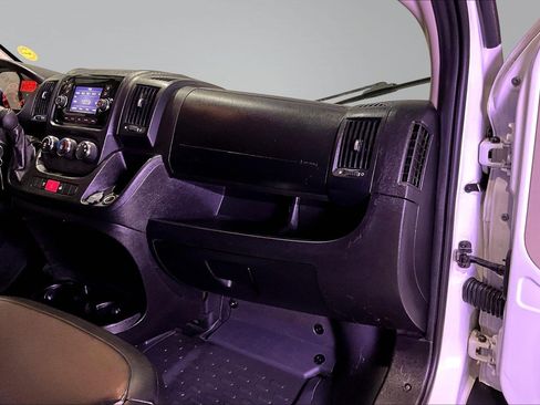 Used 2020 RAM ProMaster 2500 FWD image 25