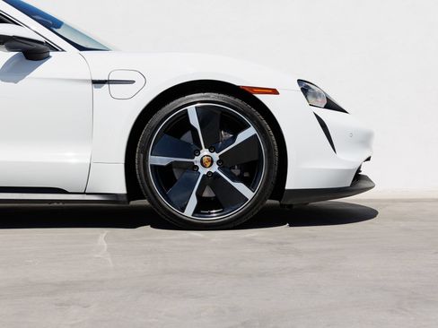 Certified 2023 Porsche Taycan RWD image 11
