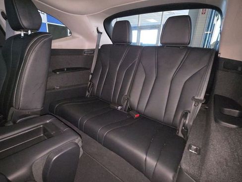Certified 2023 Acura MDX FWD w/ Technology Package image 24