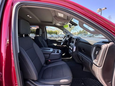 Used 2019 GMC Sierra 1500 SLE w/ SLE Value Package AWD/4WD image 12