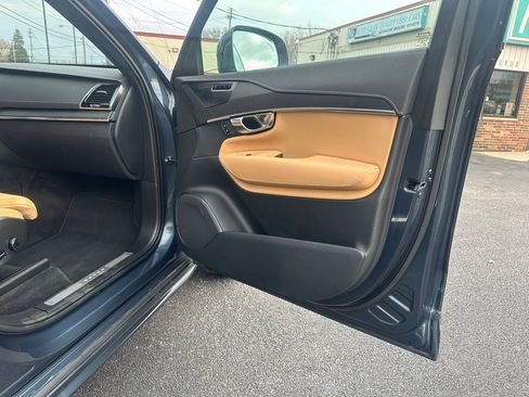 Used 2021 Volvo XC90 T6 Inscription w/ Advanced Package image 13