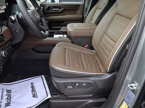 New 2026 GMC Yukon XL Denali Ultimate image 11