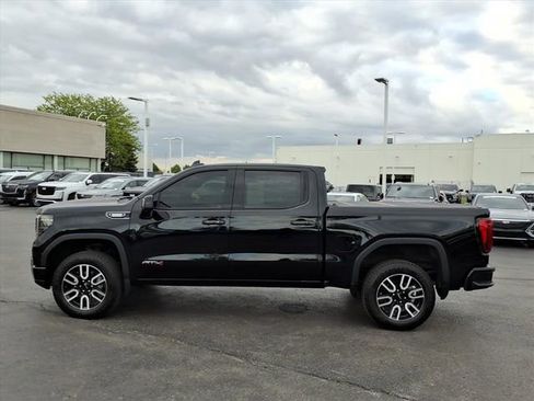Used 2023 GMC Sierra 1500 AT4 w/ AT4 Premium Package AWD/4WD image 10