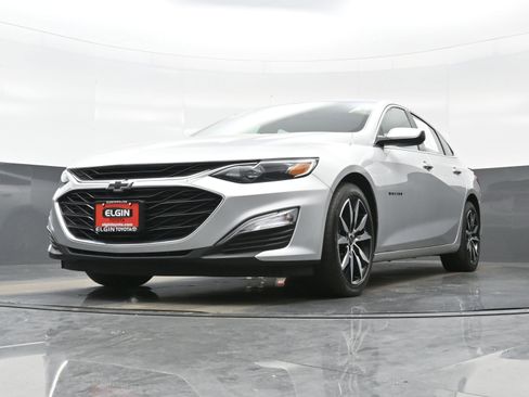 Used 2020 Chevrolet Malibu RS FWD image 27
