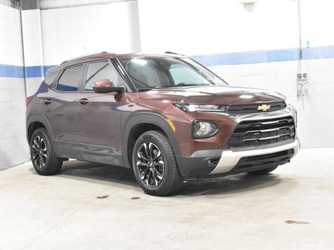 Used 2023 Chevrolet TrailBlazer LT w/ Convenience Package AWD/4WD image 31