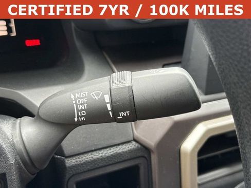 Used 2025 Toyota Tacoma SR5 AWD/4WD image 25