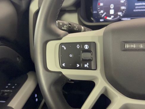 Used 2024 Land Rover Defender 110 S AWD/4WD image 18