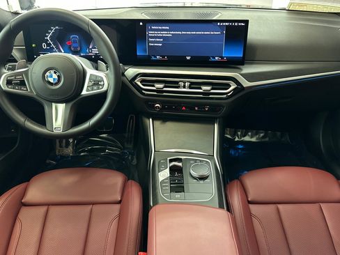 Used 2023 BMW 330i Sedan w/ M Sport Package RWD image 15
