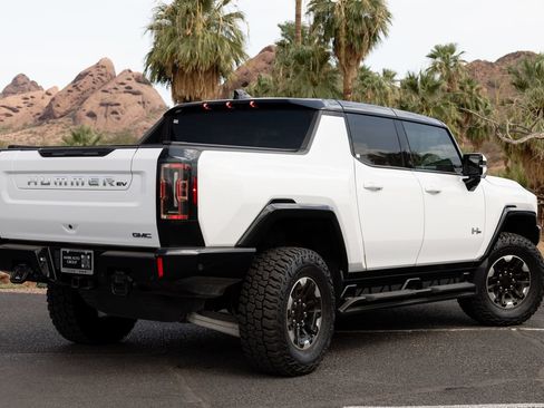Used 2022 GMC Hummer EV Edition 1 w/ LPO, Illumination Package AWD/4WD image 12