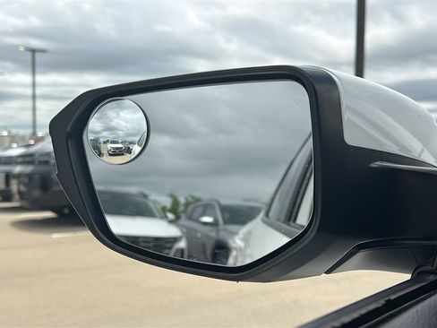 Used 2019 Honda Civic Sport image 18
