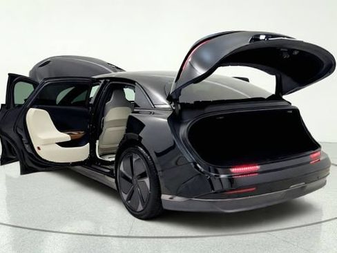 Used 2024 Lucid Air Touring AWD/4WD image 16