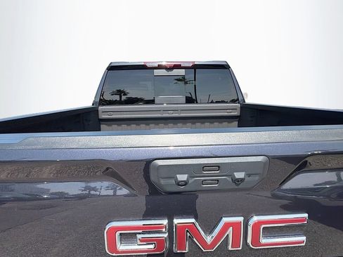 Used 2025 GMC Sierra 1500 Denali w/ Technology Package AWD/4WD image 29