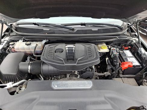 Used 2024 Jeep Wagoneer Series III AWD/4WD image 28