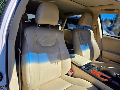 Used 2013 Lexus RX 450h AWD w/ Navigation Pkg image 38