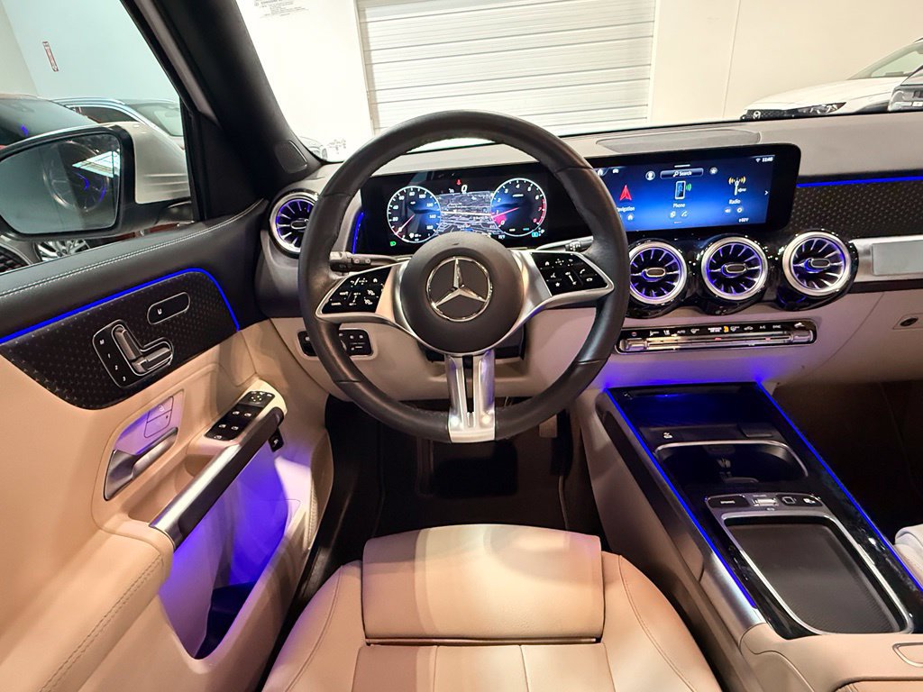 Used 2025 Mercedes-Benz GLB 250 image 29