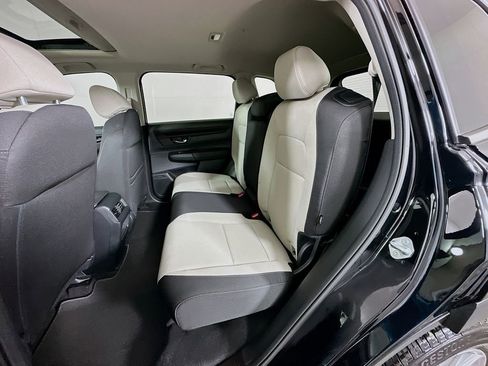 Used 2025 Honda CR-V EX image 24