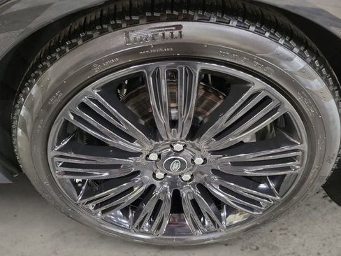 Used 2021 Land Rover Range Rover Westminster Edition image 10