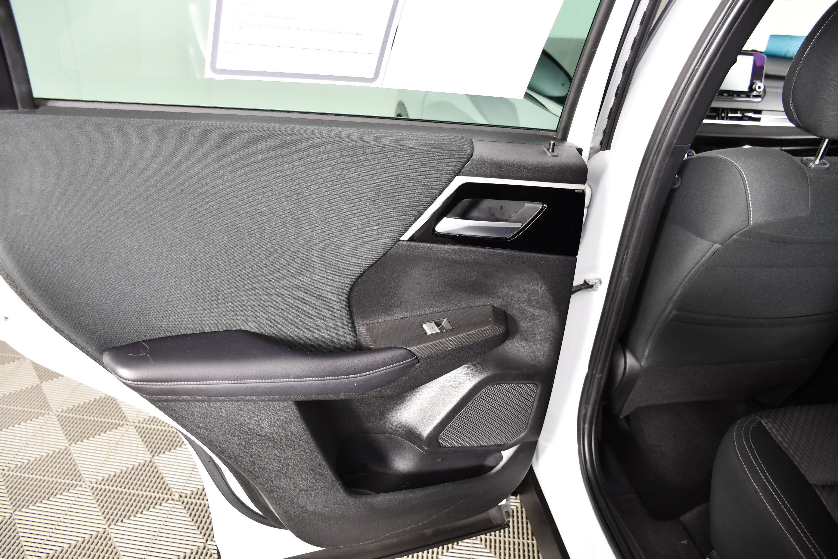 Used 2022 Mitsubishi Outlander ES AWD/4WD image 43