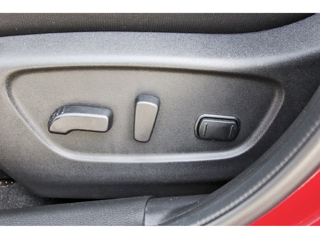 Used 2021 Nissan Rogue Sport SV FWD image 34