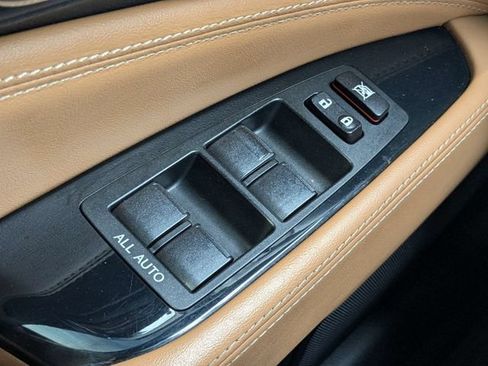 Used 2016 Lexus LS 460 w/ F Sport Package RWD image 24