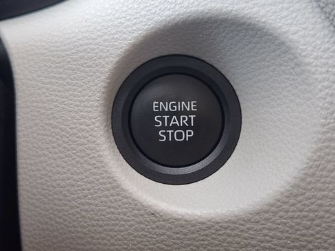 Used 2026 Toyota Corolla Cross LE w/ Moonroof Package FWD image 24