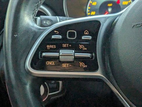 Used 2020 Mercedes-Benz GLC 300 w/ AMG Line image 4