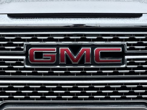 Used 2020 GMC Sierra 1500 Denali image 48