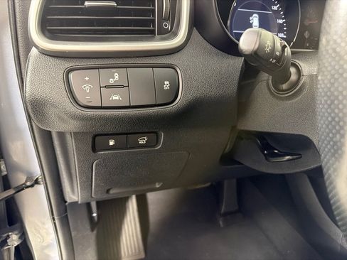 Used 2020 Kia Sorento SX AWD/4WD image 15