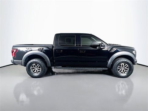 Used 2018 Ford F150 Raptor w/ Equipment Group 802A Luxury image 8