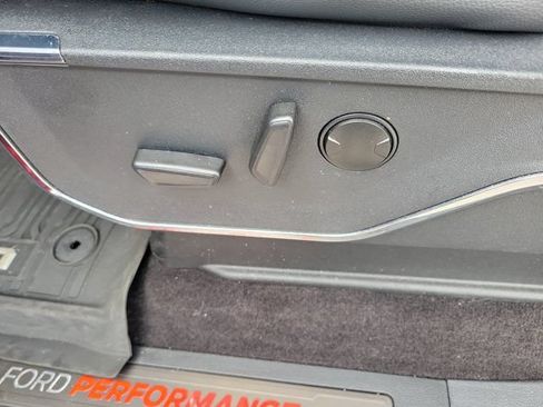 Certified 2022 Ford F150 Lariat AWD/4WD image 23