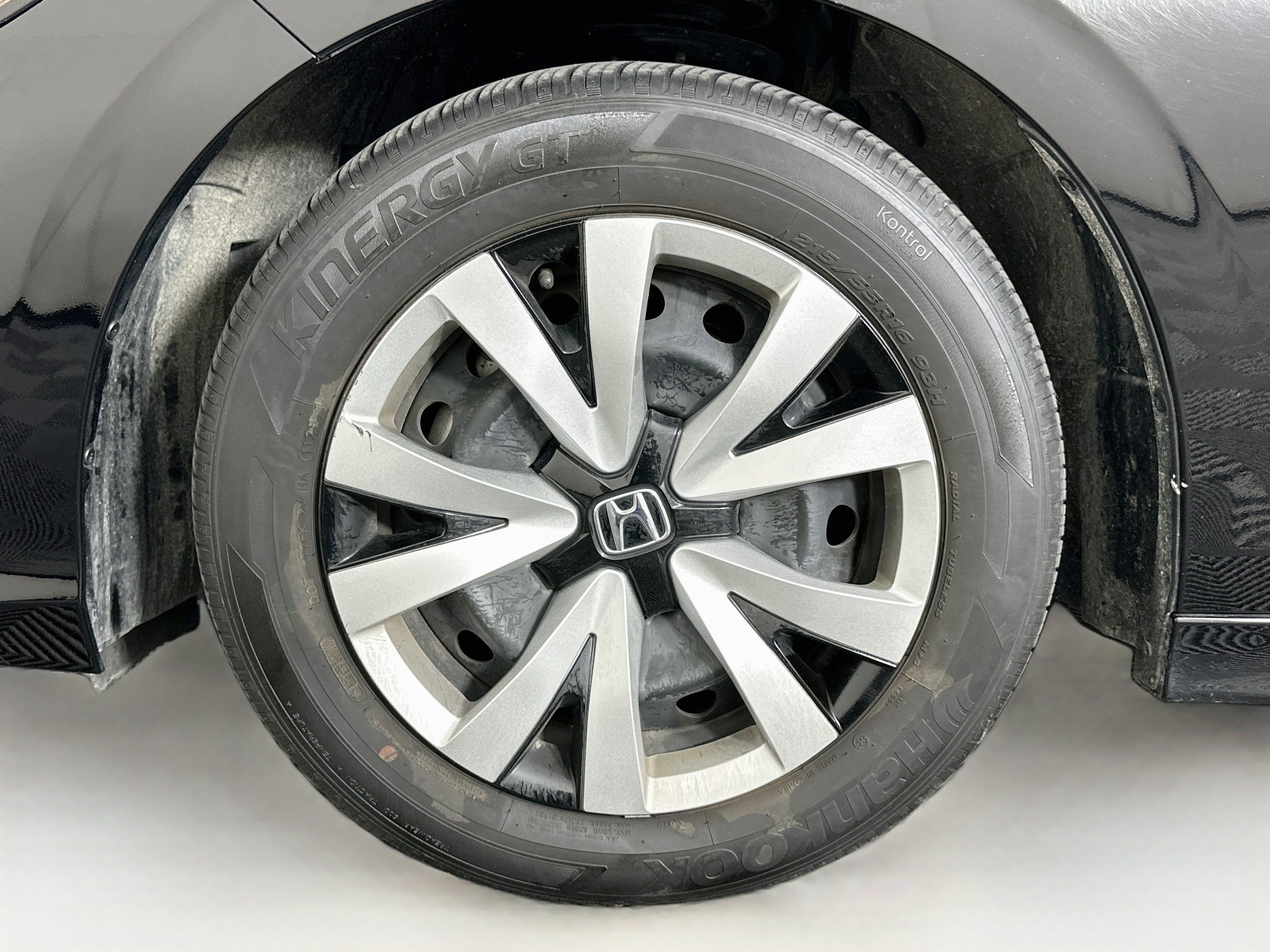 Used 2025 Honda Civic LX image 11