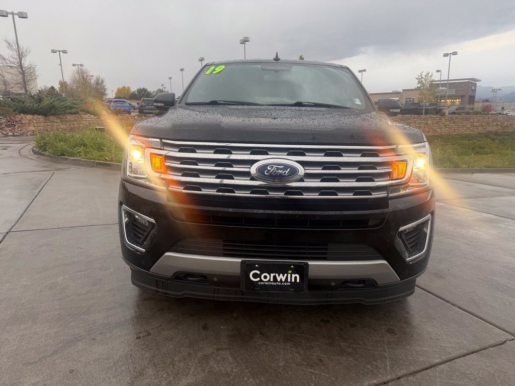 Used 2019 Ford Expedition Max Limited AWD/4WD image 2